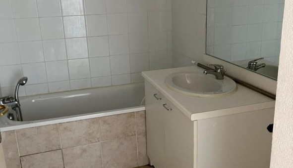 Logement �tudiant Location T2 Vide Avignon (84000)