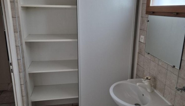 Logement �tudiant T2 &agrave; Ayse (74130)