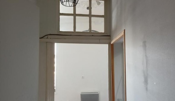 Logement tudiant T2 à Azy le Vif (58240)