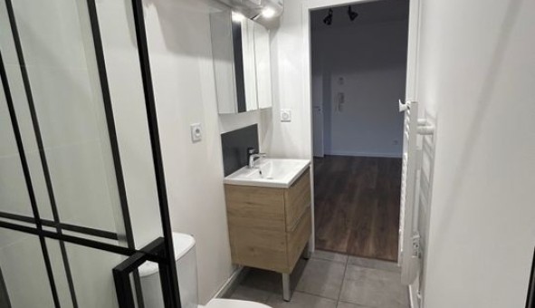 Logement �tudiant T2 &agrave; Badini�res (38300)