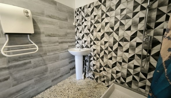 Logement tudiant T2 à Bages (11100)