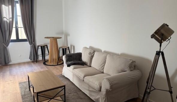 Logement tudiant T2 à Bages (11100)