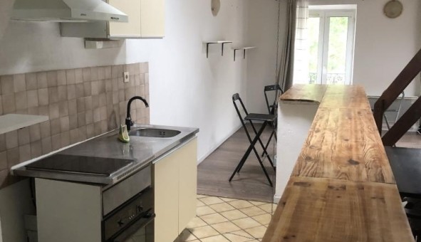 Logement tudiant T2 à Bages (11100)