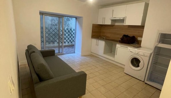 Logement �tudiant T2 &agrave; Bagnols sur C�ze (30200)