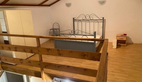 Logement �tudiant T2 &agrave; Bagnols sur C�ze (30200)