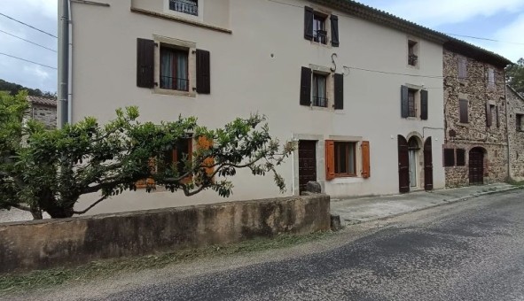 Logement �tudiant T2 &agrave; Banne (07460)