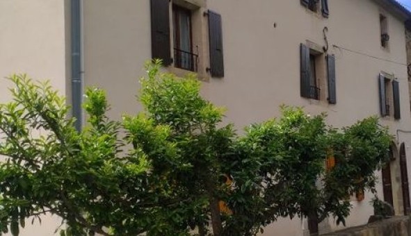 Logement �tudiant T2 &agrave; Banne (07460)