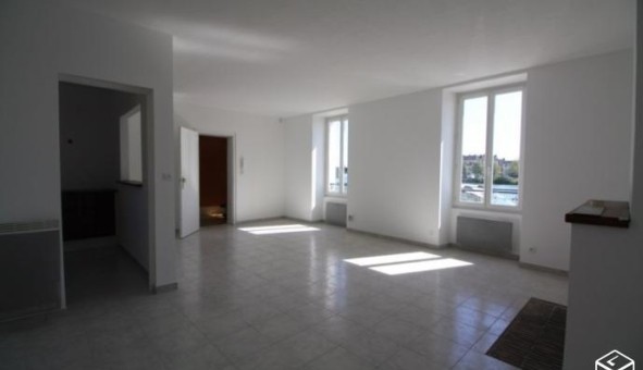 Logement tudiant T2 à Barbey (77130)