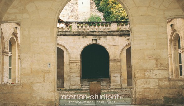 Logement tudiant T2 à Beaucaire (30300)