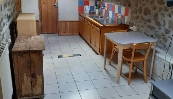 Logement tudiant Location T2 Vide Beaulieu (43800)