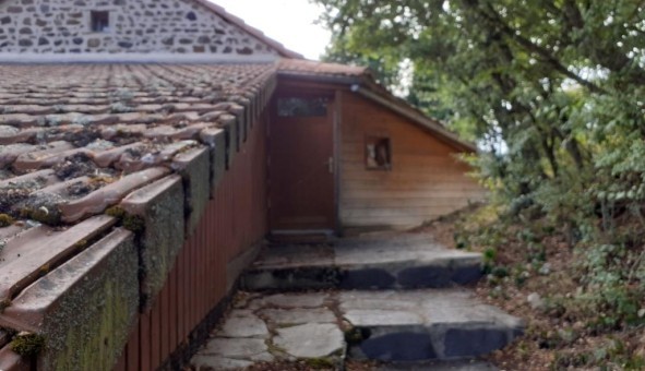 Logement tudiant T2 à Beaulieu (43800)