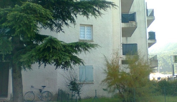 Logement �tudiant Location T2 Vide Belgentier (83210)