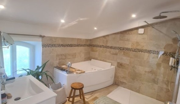 Logement �tudiant Location T2 Vide Belgentier (83210)