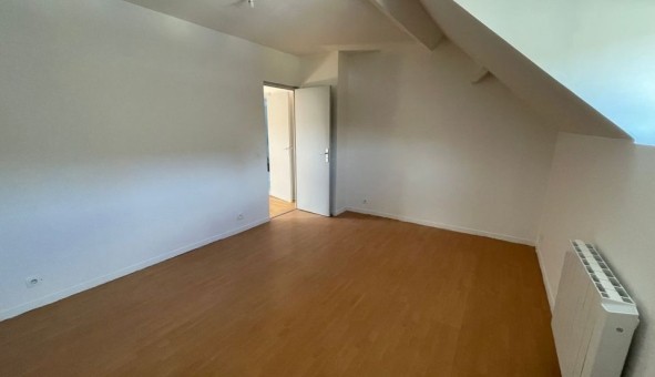 Logement �tudiant T2 &agrave; Belhomert Gu�houville (28240)