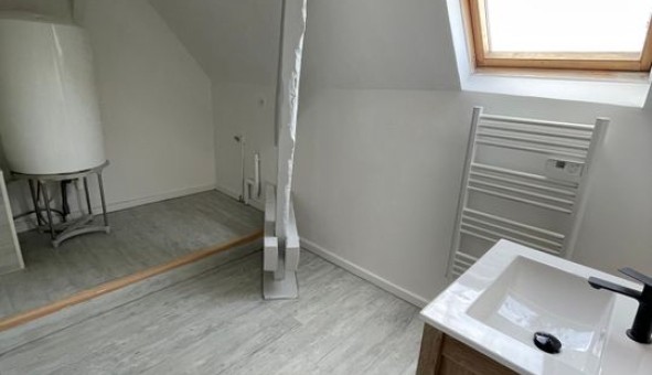 Logement �tudiant T2 &agrave; Belhomert Gu�houville (28240)
