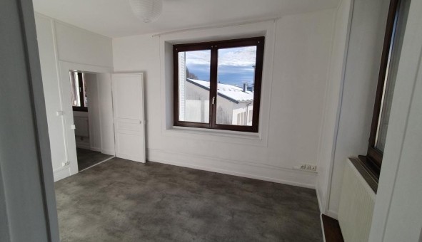 Logement tudiant Location T2 Vide Bellefontaine (39400)