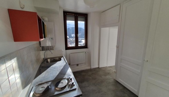 Logement tudiant T2 à Bellefontaine (39400)