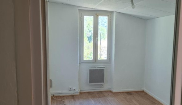 Logement tudiant T2 à Belvdre (06450)