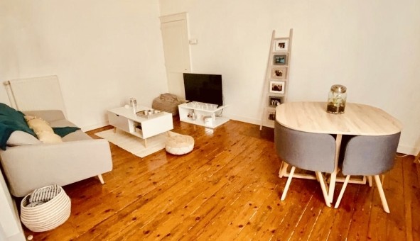 Logement étudiant Location T2 Vide Biard (86000)