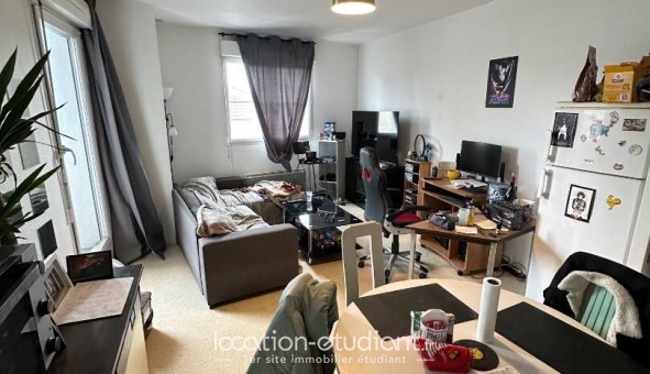 Logement tudiant T2 à Billre (64140)