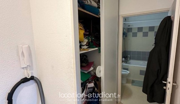 Logement tudiant T2 à Billre (64140)