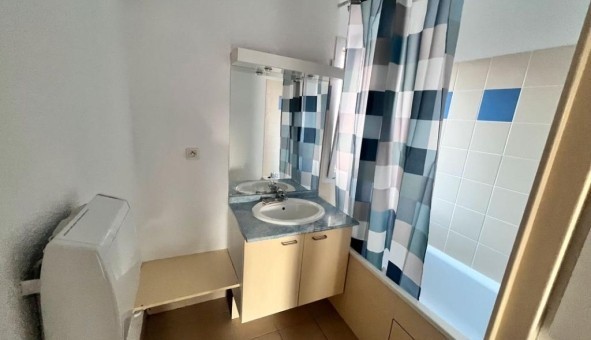 Logement tudiant T2 à Billre (64140)