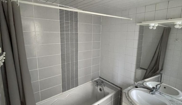 Logement tudiant T2 à Bioule (82800)
