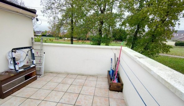Logement tudiant T2 à Boinvilliers (78200)