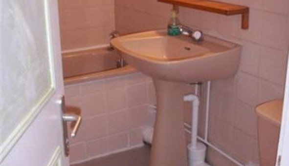 Logement tudiant T2 à Bordeaux (33300)