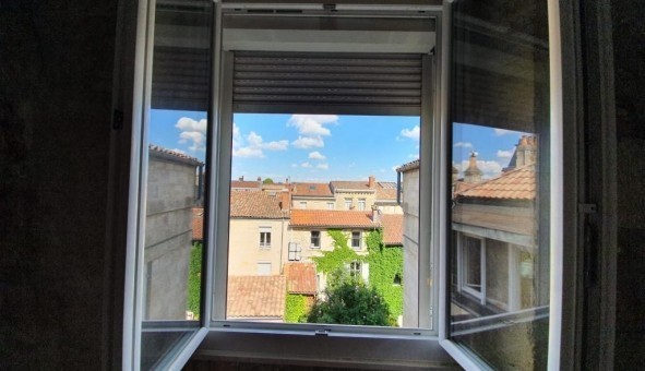 Logement tudiant T2 à Bordeaux (33300)