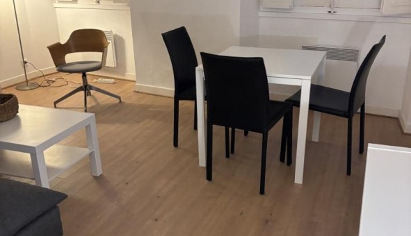 Logement tudiant T2 à Bordeaux (33300)