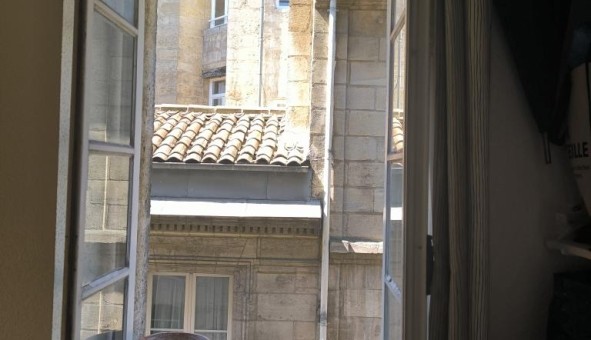 Logement tudiant T2 à Bordeaux (33300)