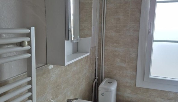 Logement tudiant T2 à Bordeaux (33300)