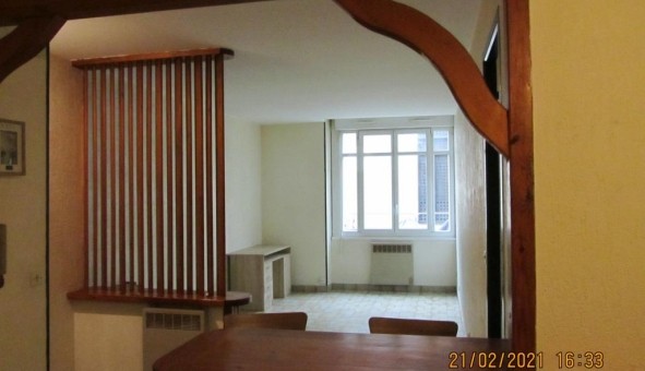 Logement étudiant Location T2 Vide Bordeaux (33300)