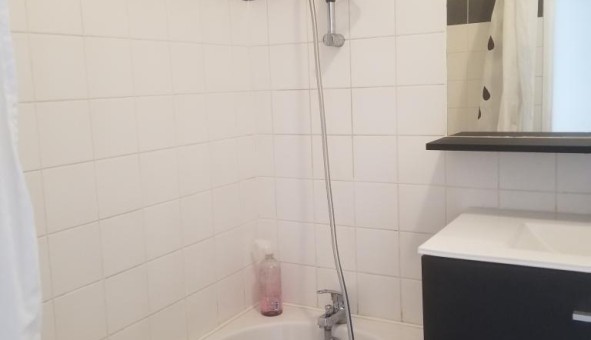 Logement tudiant T2 à Bordeaux (33300)