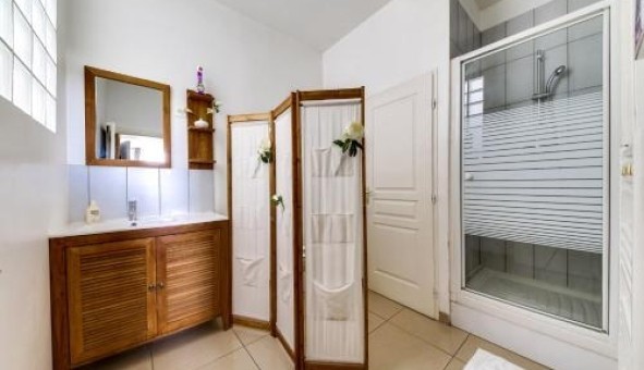 Logement tudiant T2 à Bordeaux (33300)
