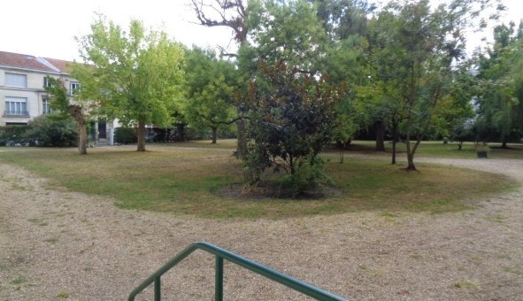 Logement tudiant T2 à Bordeaux (33300)