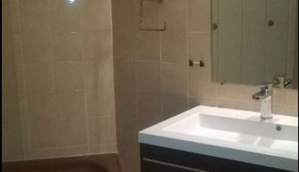 Logement tudiant T2 à Bordeaux (33300)