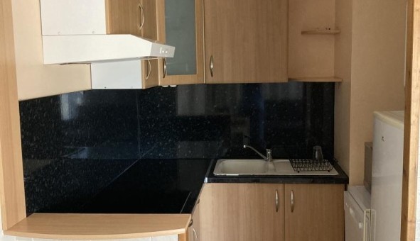 Logement tudiant T2 à Bordeaux (33300)