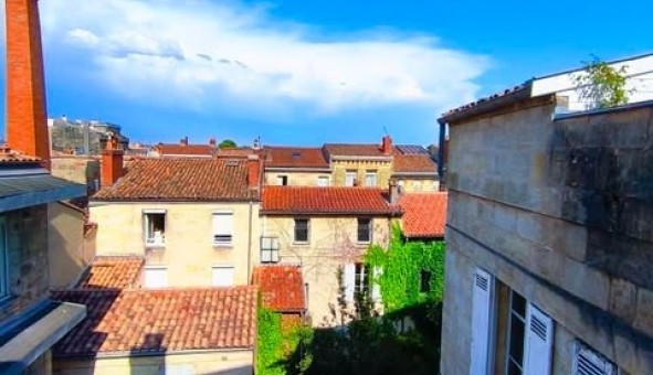 Logement tudiant T2 à Bordeaux (33300)