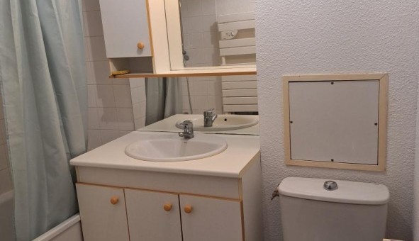 Logement tudiant T2 à Bordeaux (33300)