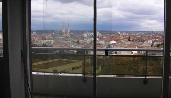 Logement tudiant T2 à Bordeaux (33300)
