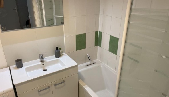 Logement tudiant T2 à Bordeaux (33300)