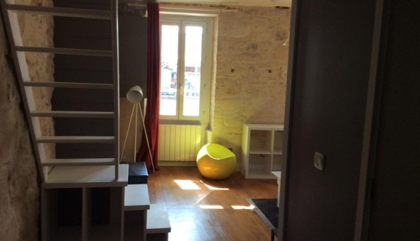 Logement �tudiant T2 &agrave; Bordeaux (33300)