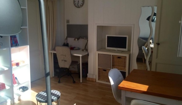 Logement �tudiant T2 &agrave; Bordeaux (33300)