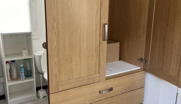 Logement �tudiant T2 &agrave; Bordeaux (33300)