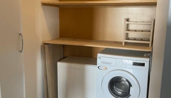 Logement �tudiant T2 &agrave; Bordeaux (33300)