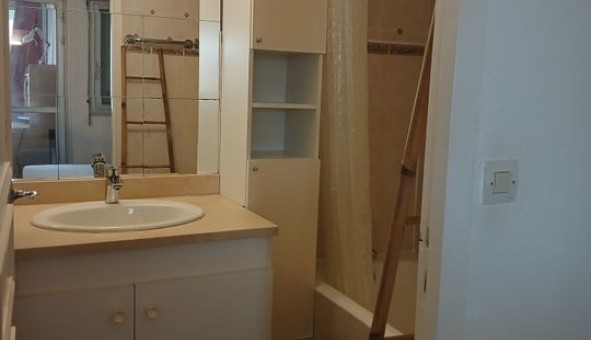 Logement �tudiant T2 &agrave; Bordeaux (33300)