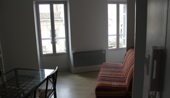 Logement �tudiant T2 &agrave; Bordeaux (33300)