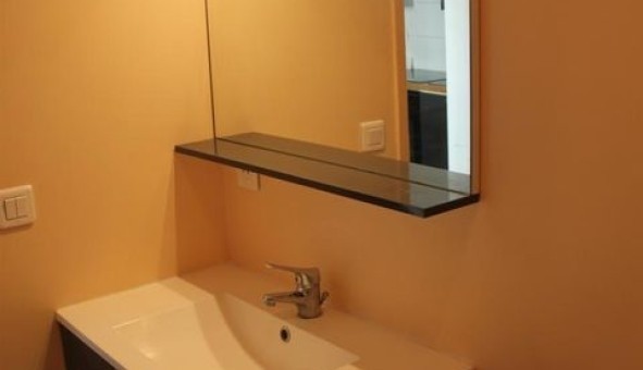 Logement �tudiant T2 &agrave; Bordeaux (33300)